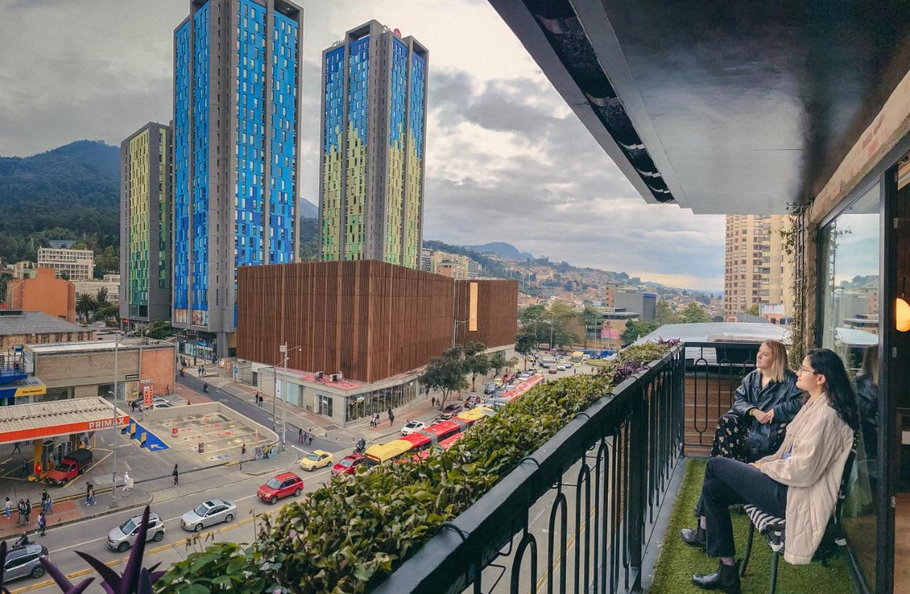 Viajero Bogota Hostel & Spa Экстерьер фото